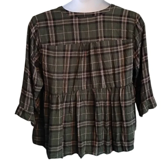 Torrid baby doll button up - Picture 3 of 5